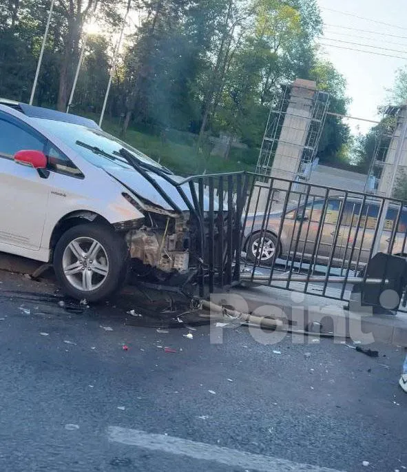 В столице произошло несколько аварий с участием машин службы такси