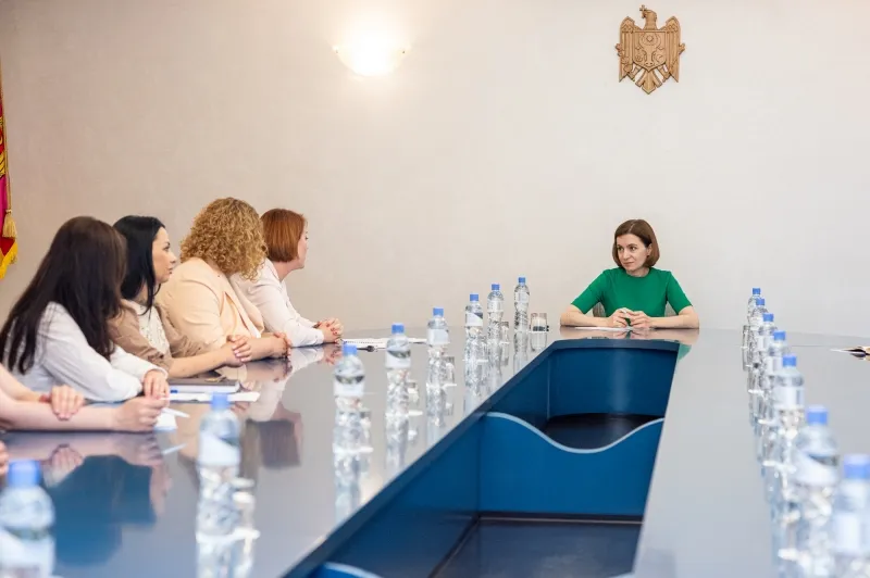 Майя Санду провела встречу с представителями Ассоциации женщин-предпринимателей