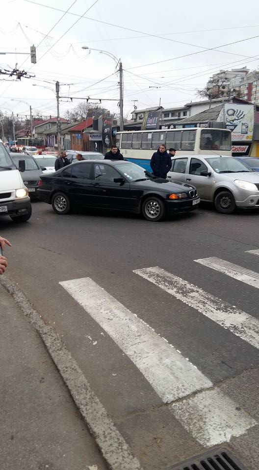 В цепной аварии в Кишиневе оказались задействованы пять автомобилей