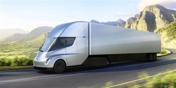 Tesla анонсировала выпуск электрогрузовика Semi