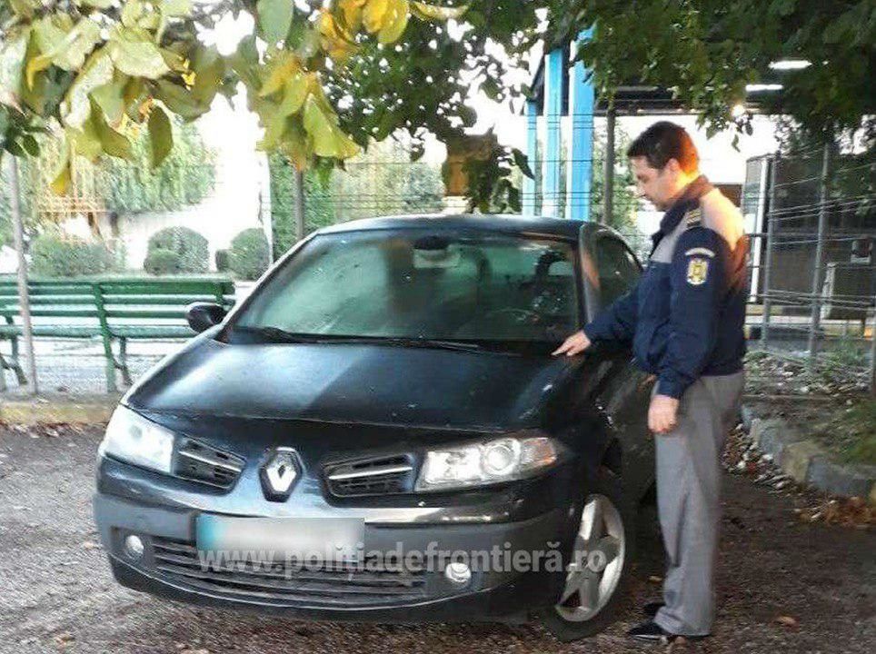 У молдаванина на КПП в Румынии изъяли Renault, разыскиваемый властями Франции