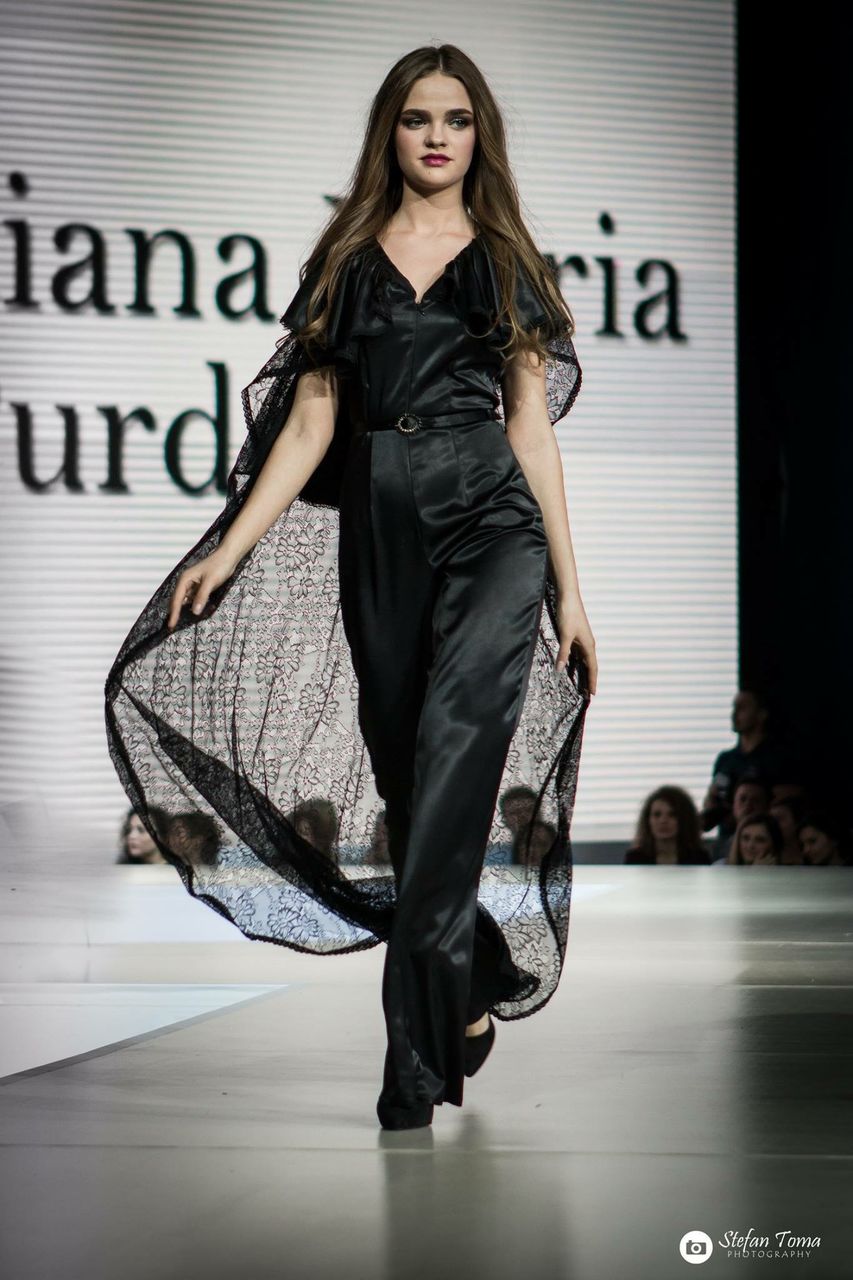 19-летняя молдаванка завоевала титул "Мисс фотогеничность" на Bucharest Fashion Week