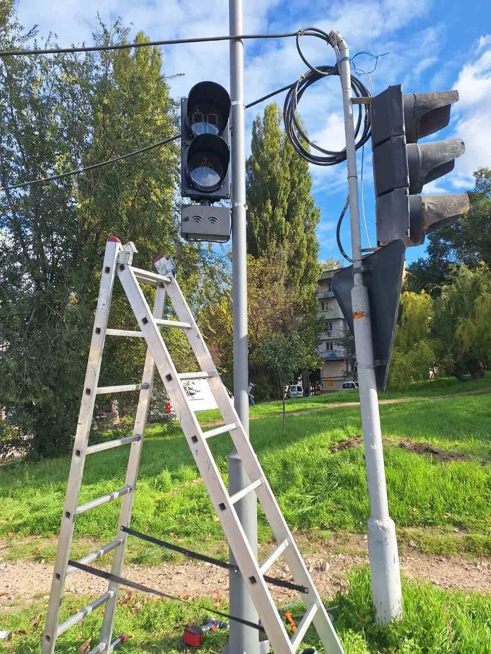 Un obiectiv de semaforizare, reconstruit în sectorul Botanica al Capitalei