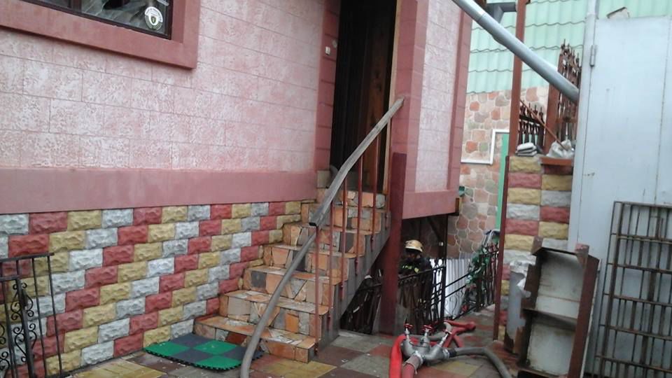 O saună de la Buiucani a fost cuprinsă de flăcări