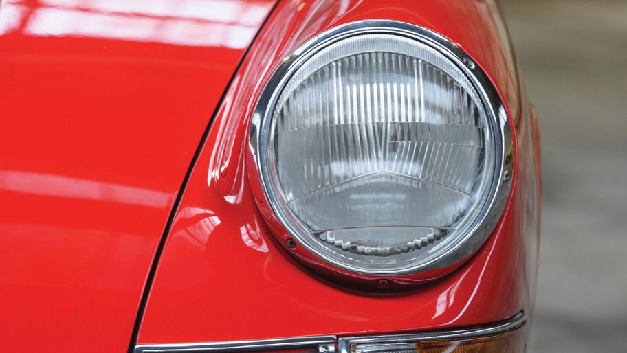 Primul Porsche 911 este de vânzare. Cât costă legenda vie