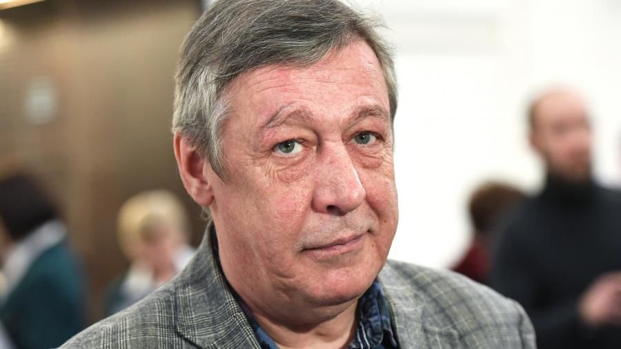 Дизайнер больше месяца "внедрял" Ефремова в "Ангелов Чарли"