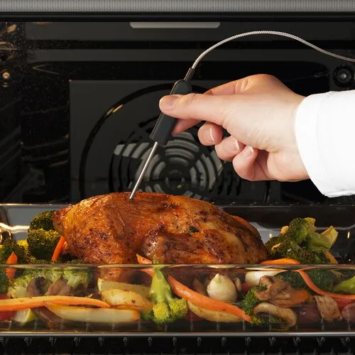 Maximum: Новый год с Electrolux и AEG — волшебные подарки каждому дому