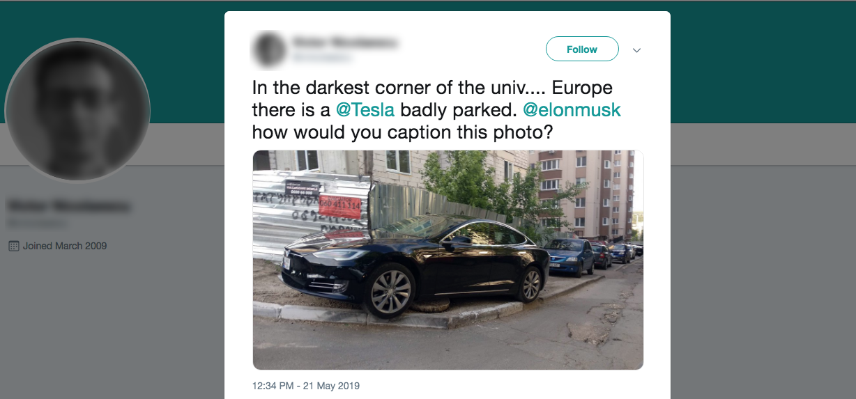 Илону Маску показали, как паркуют машину Tesla в Кишиневе