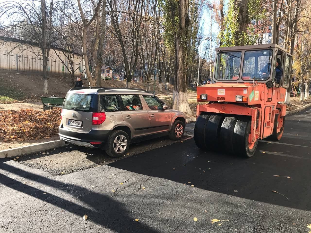 Чебан обратился к гражданам, паркующим авто в местах проведения ремонта дорог