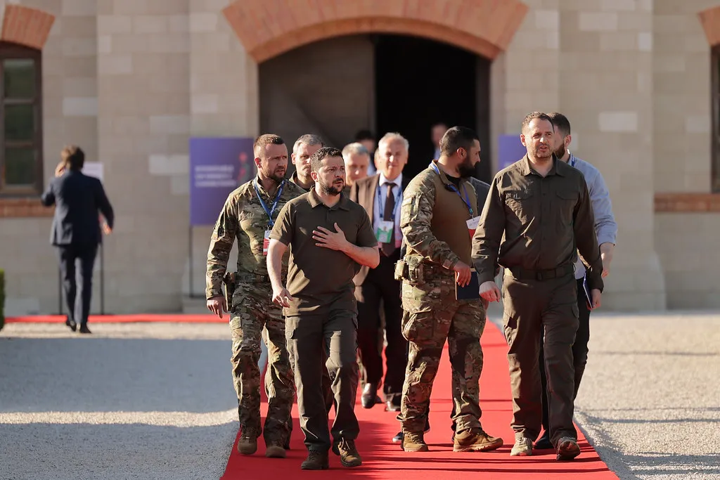 Румынская пресса выделила четыре уникальных момента Саммита в Бульбоаке