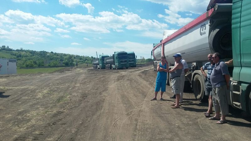 В районе Штефан-Водэ началось строительство дороги местного значения