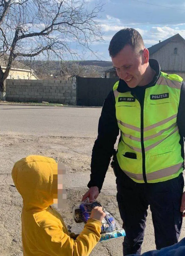 В Чимишлии пьяный водитель съехал в кювет: в машине был его 6-летний сын
