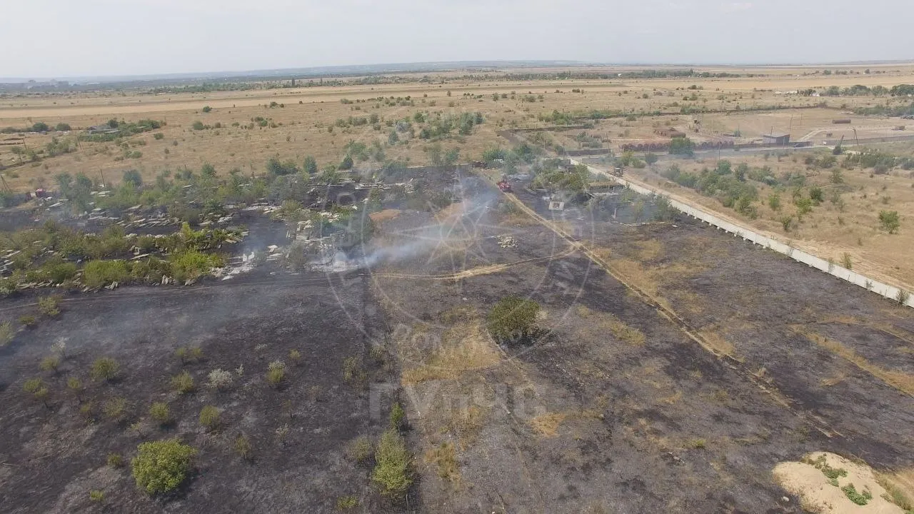Peste 16 hectare de vegetație uscată, făcute scrum în Transnistria din cauza unei țigări nestinse