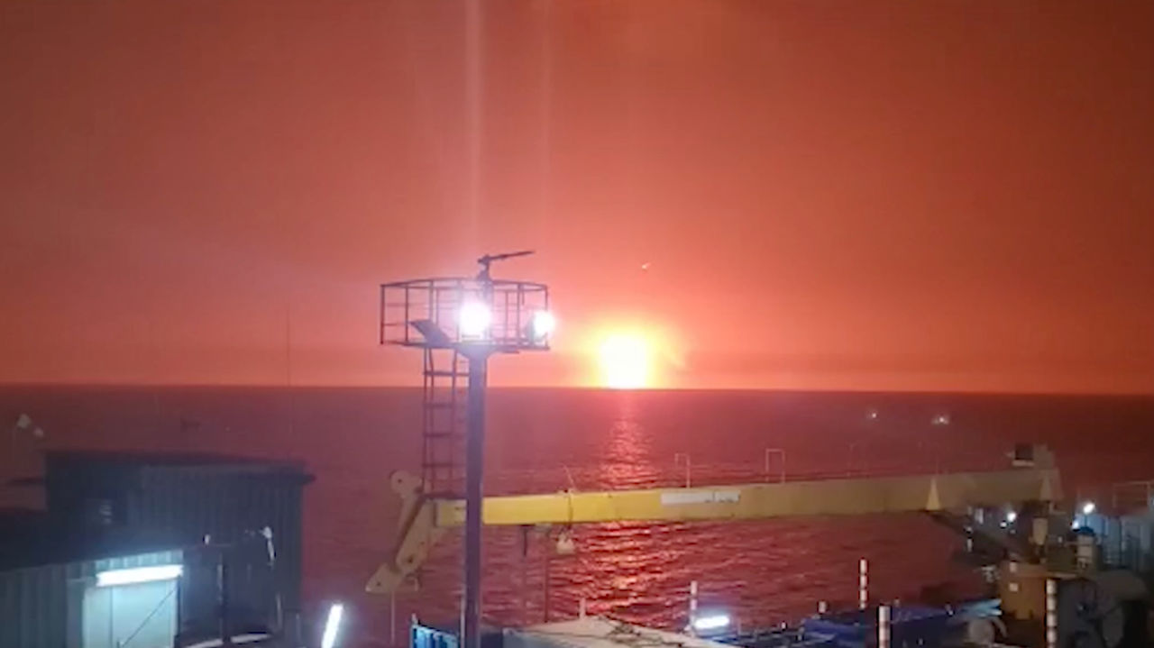 В Каспийском море прогремел мощный взрыв