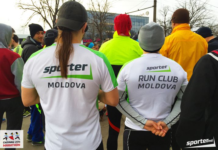 Бегуны Sporter Run вышли на пробежку в честь 8 Марта