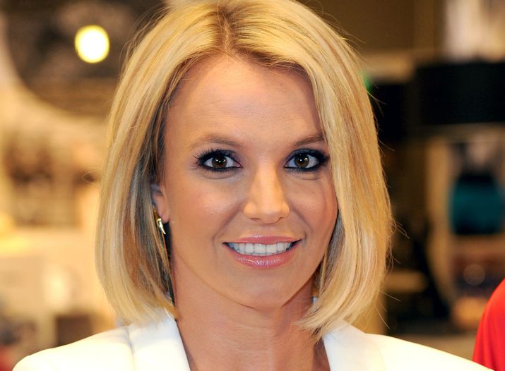 britney spears, 9 milioane