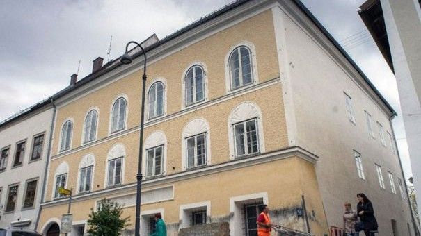 casa lui hitler, demolata