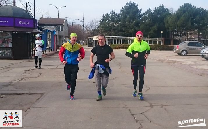 Бегуны Sporter Run вышли на пробежку в честь 8 Марта