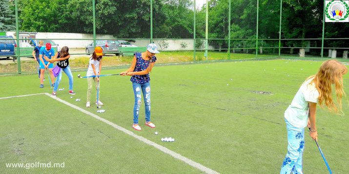 гольф в молдове, wwwgolfmdmd