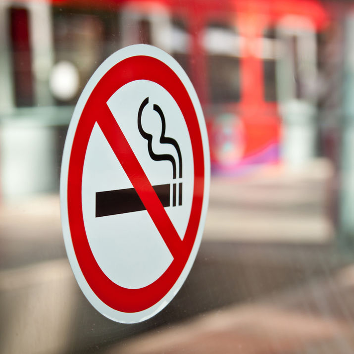 курение в молдове, курение в общественных местах