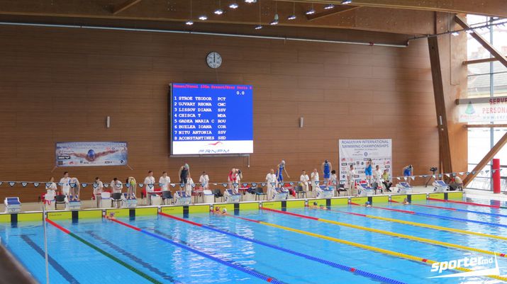 Молдавские пловцы успешно выступили на Международном чемпионате Румынии