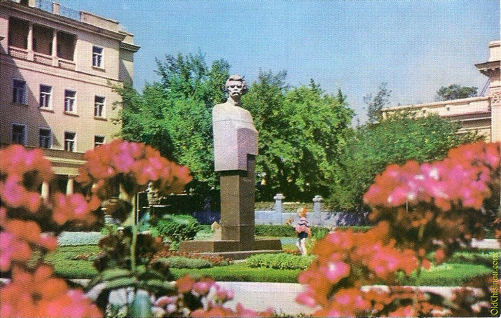 кишинев, памятники