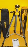 cumpără Tripod pentru nivela laser DeWALT DE0881T în Chișinău 