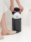 купить Урна для мусора Brabantia 11 33 21 NewIcon 3L, Matt Black в Кишинёве 
