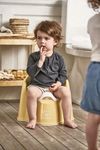 купить Детский горшок BabyBjorn 055266A Olita cu protectie spate Potty Chair Powder Yellow в Кишинёве 