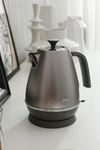 купить Чайник электрический DeLonghi KBI2001.S Distinta в Кишинёве 