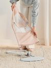 купить Детское кресло-качалка BabyBjorn 005142A Balance Soft Pearly Pink/White в Кишинёве 