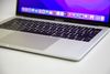 Apple MacBook Pro 13" (M2017) i5 2.3GHZ/8GB/256GB (C)