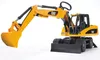купить Машина Bruder 2445 Колесный экскаватор Caterpillar CAT, 42269 в Кишинёве 