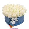 Trandafiri albi "Ecuador" in cutie sub forma de inima