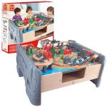 Игрушка Hape E3766 Деревянная железная дорога с локомотивом и аксессуарами, 70 шт.