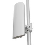 Wi-Fi точка доступа MikroTik L22UGS-5HaxD2HaxD-15S, mANTBox