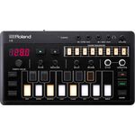 DJ контроллер Roland Aira Compact J-6