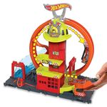 Mașină Hot Wheels HKX41 Set de joc Stația de pompieri a orașului