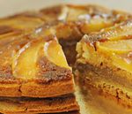 Шарлотка с яблоками и кремом и с сиропом агавы (цена за 1 кг)
