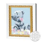 Картина по номерам Art Gallery JS27605 Mozaic cu diamante 20x30cm Ursulet de plus cu o floare