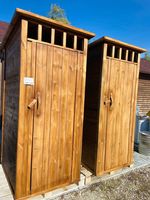 Cabină de WC cu scăunel