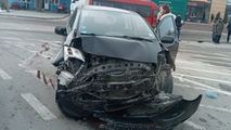 Microbuz plin cu pasageri, implicat într-un accident violent la Orhei