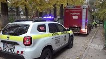 Amenzile au curs gârlă la Bălți: Pompierii, ajutați să ajungă în curți