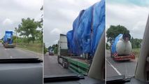 Fals: Două elicoptere militare, transportate prin Moldova