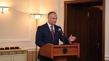 Dodon: Îi rog pe toţi să fie pregătiți să iasă în stradă la apelul meu