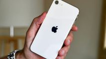 Cel mai ieftin iPhone este reinventat pentru lansarea în 2023
