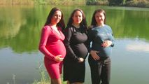 Povestea a trei surori care au rămas însărcinate în același timp