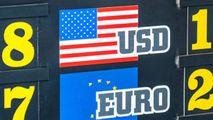 Curs valutar 15 mai 2022: Cât valorează un euro și un dolar