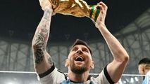 Trofeul ridicat de Messi la CM în fotografia de pe Instagram era replică