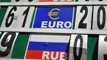 Curs valutar 1 august 2021: Cât valorează un euro și un dolar